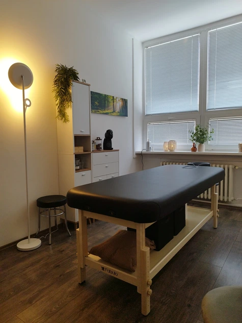 Moderný masážny priestor v Bratislave - relaxačná miestnosť Rekoj.sk